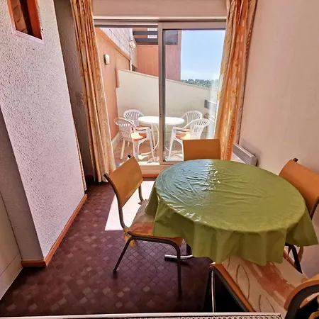 De La - 4 Personnes 4 Couchages Port Leucate. Ref: 1rp_223 Mae-4694 Leucate