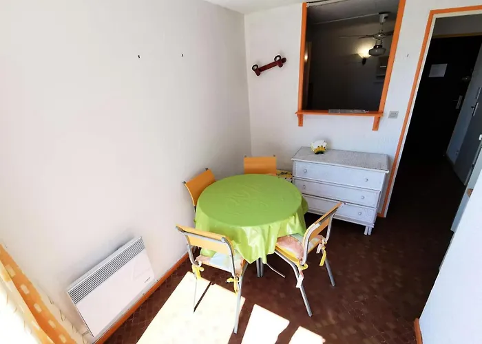 De La - 4 Personnes 4 Couchages Port Leucate. Ref: 1rp_223 Mae-4694 *